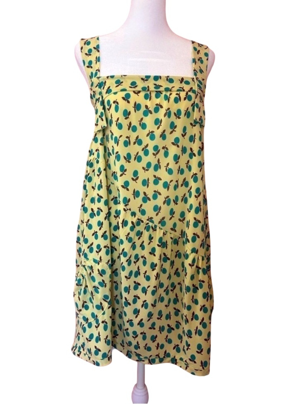 Mod retro 60s quirky Sleeveless shift dress all over fruit patten W pockets SM